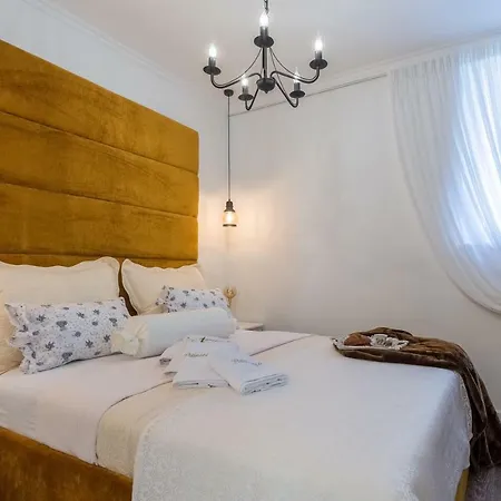 Francesca Baroque 公寓