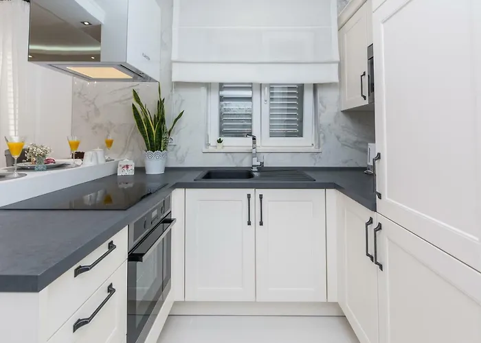 Francesca Baroque 자다르